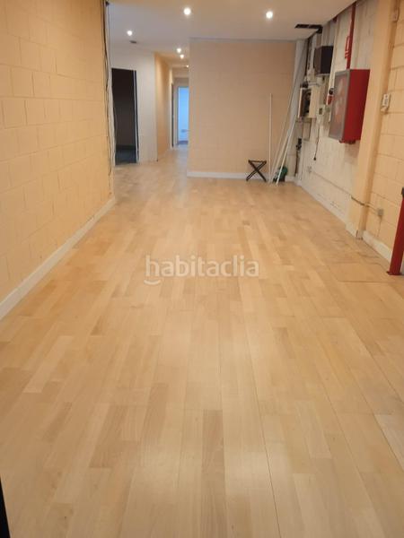 Foto 6d0c299e-4cfb-4665-9d4b-d6eb98e19ce5. Nau industrial a Montigalà Badalona