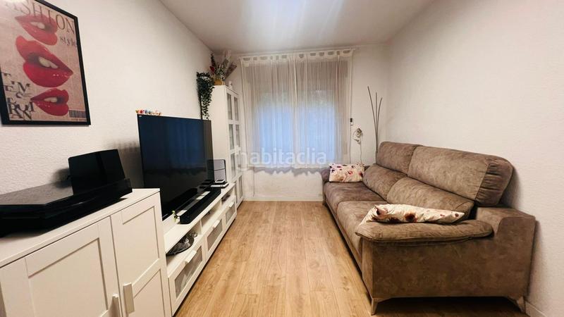 Foto a4cbb85c-0b44-4d11-8677-854ac6e1f670. Flat in Riu Sud Santa Coloma de Gramenet