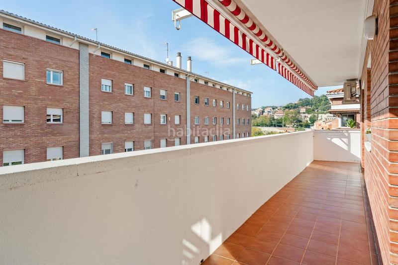 Foto 00e9c017-cc9c-4e15-b874-501a79a57537. Àtic a Bufalà Badalona