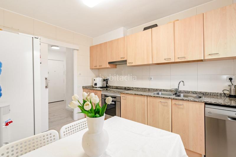 Foto 4f624856-744c-40bb-aaef-e478bebdd291. Attico in Bufalà Badalona