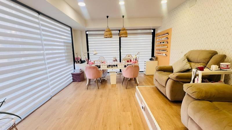 Foto db10af50-ad71-4b55-9d52-aa9cc06bc97b. Business premise in Lloreda Badalona