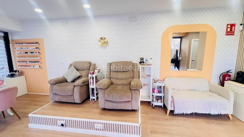 Foto d758f631-5e64-4d57-9613-7c97313471b5. Locale commerciale in Lloreda Badalona