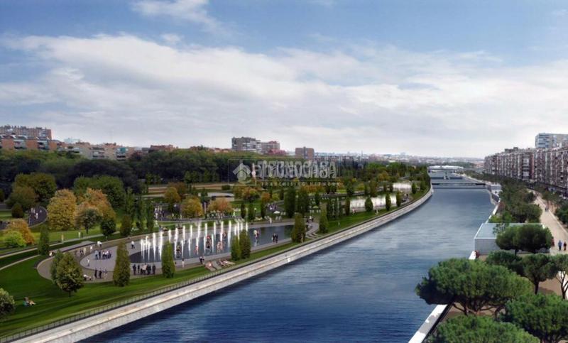 Foto b1134db9-1b9a-4337-88d4-1c7597fb3733. Residential plot in Los Cármenes Madrid