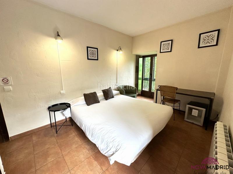 Foto e0c85de8-3d9a-49b8-ad06-f86e0b85be90. Edificio hotel en Cercedilla