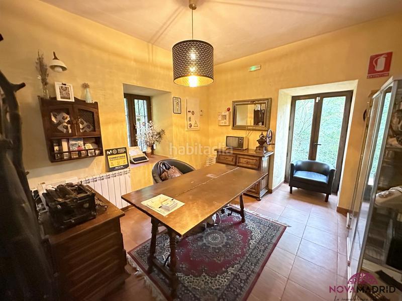 Foto f12a305a-8960-4345-8f25-679d618f482f. Edificio hotel en Cercedilla