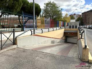 Alquiler Parking coche en C/ dinamarca 2. Fuenlabradagaraje