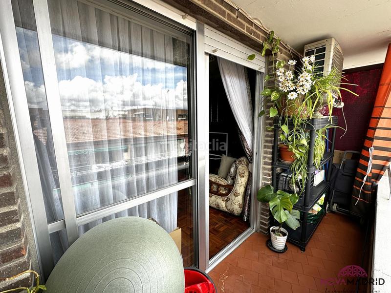 Foto ef092097-17d3-4c0d-b25e-857bface9f88. Etagenwohnung mit heizung pool in Flores Leganés