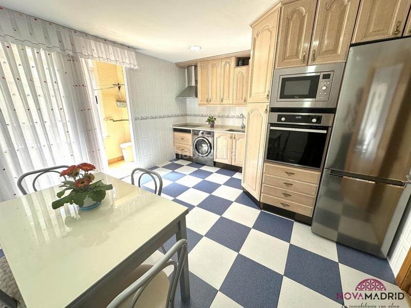 Foto 2d8907f7-ccc4-4cb7-adf2-7e77eb03551d. Pis amb calefacció aparcament a Fuenlabrada ii-el molino Fuenlabrada