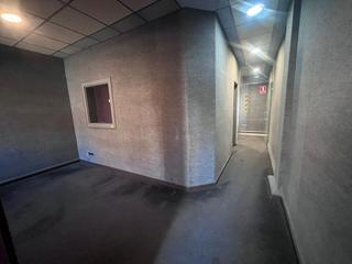 Local Comercial a Carrer Sor Isabel de Villena 4