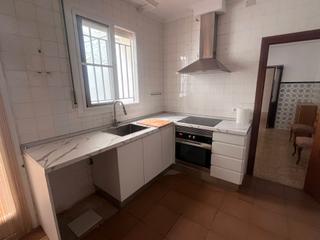 Location Maison  Avinguda país valencià. Casa vacia en alquiler