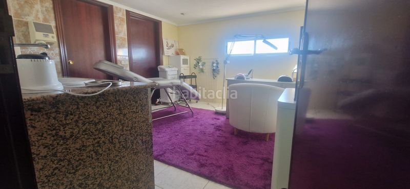 Foto 4f914d27-49bd-419e-94d4-5bbd69ccabe8. Edificio in Rafelbunyol