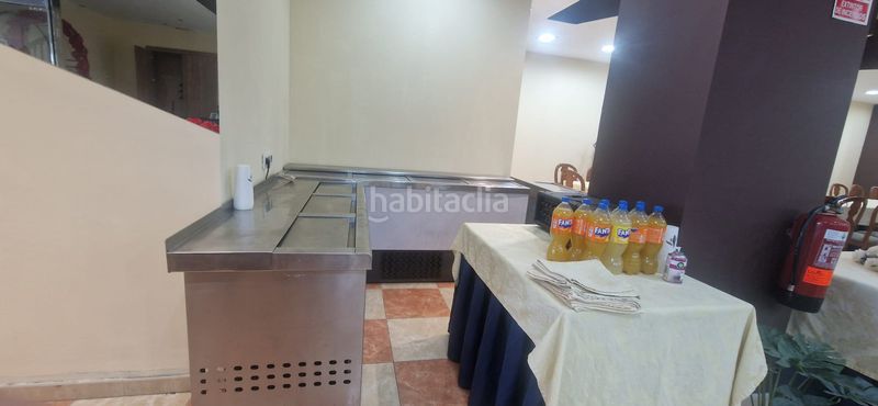 Foto 5c38ce0c-284e-412f-81d5-1db9d2ebae63. Edificio in Rafelbunyol