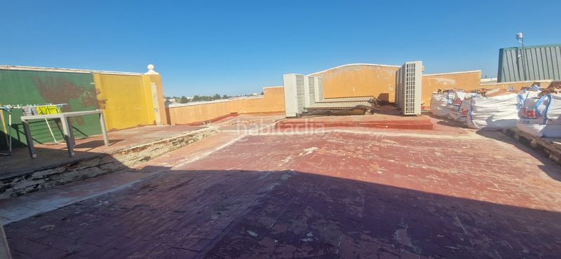 Foto 5cbc6dfb-dfb7-45a0-b8d2-74755b4a0a88. Edificio in Rafelbunyol