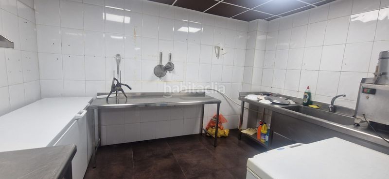 Foto cf14a894-c3a7-4a2b-b4f9-4071aa09fb7e. Edificio in Rafelbunyol