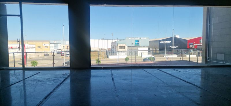 Foto de0bea87-21fd-4284-a8b1-8c7e6247c6c2. Edificio in Rafelbunyol