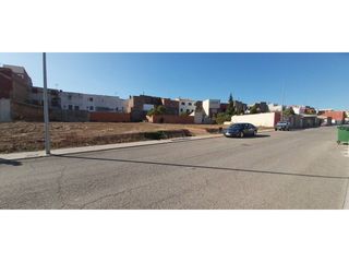 Terreno residencial en Constitución 8. Terreno en venta en canet lo roig