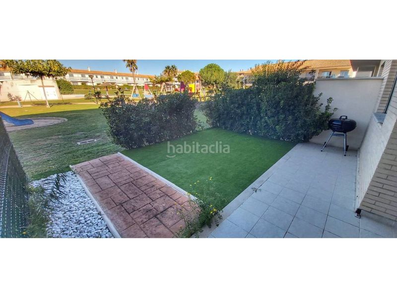 Foto bc477282-fbd7-4823-bbdb-9ea5f24d51ae. Rent flat with parking pool in San Jorge