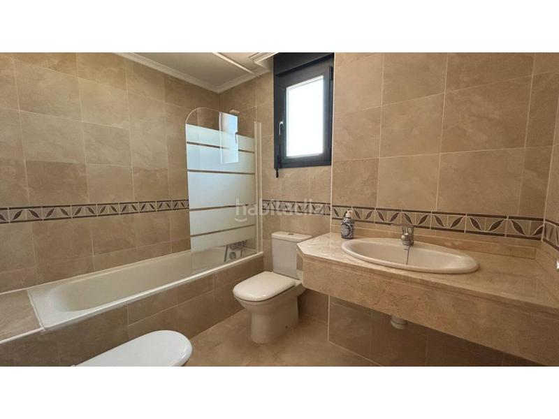 Foto f98b736a-e8be-4f12-b10b-002458fa57d2. Piso  castellón en San Jorge