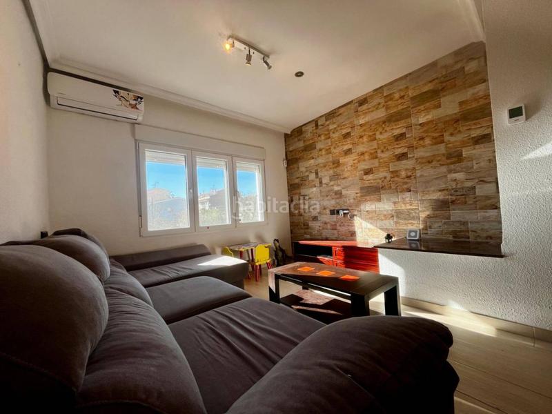 Foto 97db2a7d-293a-40de-b157-41a87996cc6b. Casa amb aparcament a San Jorge