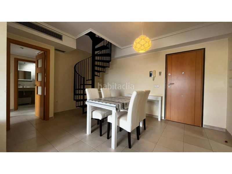 Foto 6336187a-4f37-4ef1-9c29-3313e8c83a43. Àtic amb calefacció a San Jorge