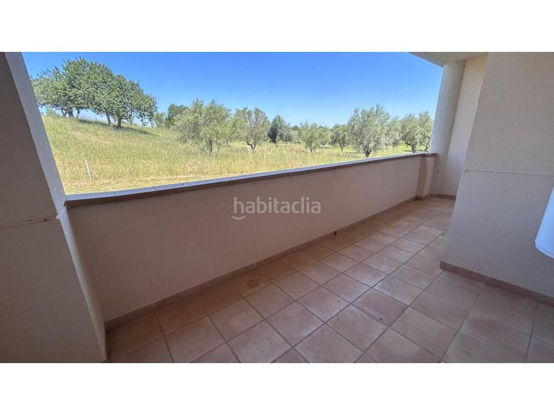 Foto a060e6e8-3dbf-4eda-b155-5846ce8fa1bf. Apartament amb aparcament piscina a San Jorge