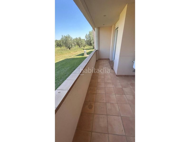 Foto b77df4d2-74bc-45e8-8900-715c6c626c5d. Apartament amb aparcament piscina a San Jorge
