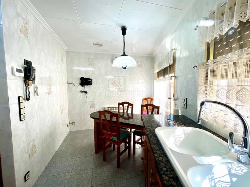 Foto 96074927-9a48-4240-b68b-d6e6a7011cce. Casa amb calefacció aparcament a San Jorge