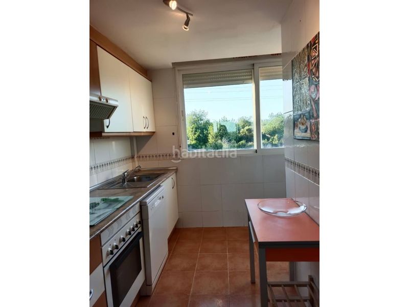 Foto 71b67f01-2e19-431d-a8a4-4c8b3043eb61. Lloguer apartament amb aparcament piscina a San Jorge
