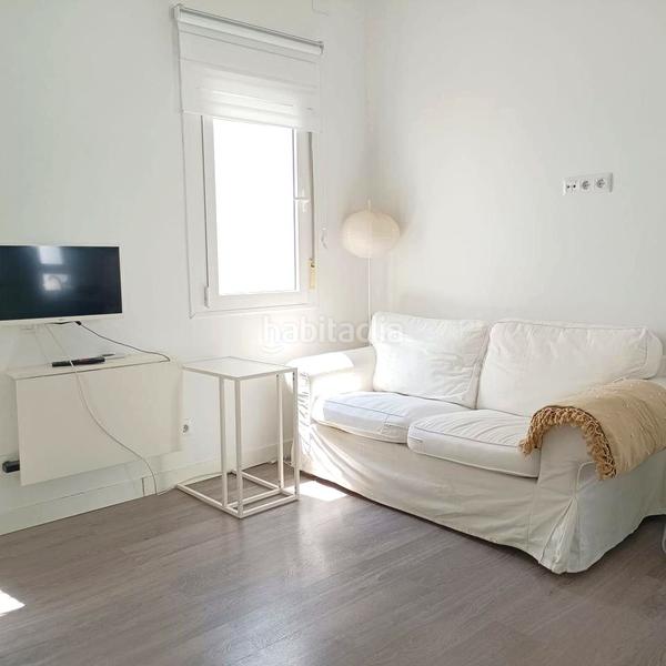 Foto 744f4837-e11d-4fd5-9fee-82fe2066c077. Alquiler estudio en Vallehermoso Madrid
