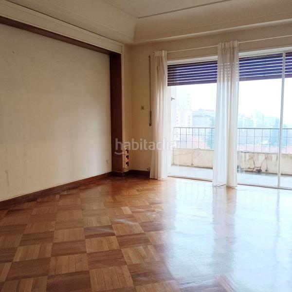 Foto 8cd843bc-236b-4c4f-a7fc-464479bc4f4e. Affitto appartamento con riscaldamento parcheggio in Madrid