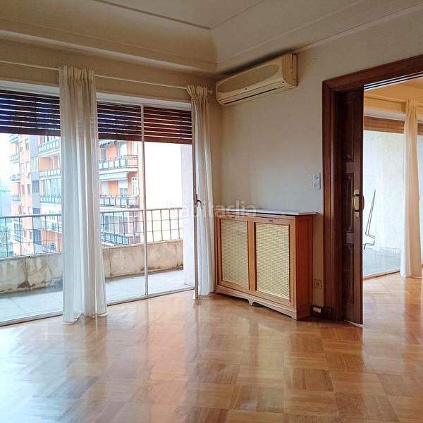 Foto 90cda30f-b81a-403e-8ea3-389d62d1322f. Affitto appartamento con riscaldamento parcheggio in Madrid