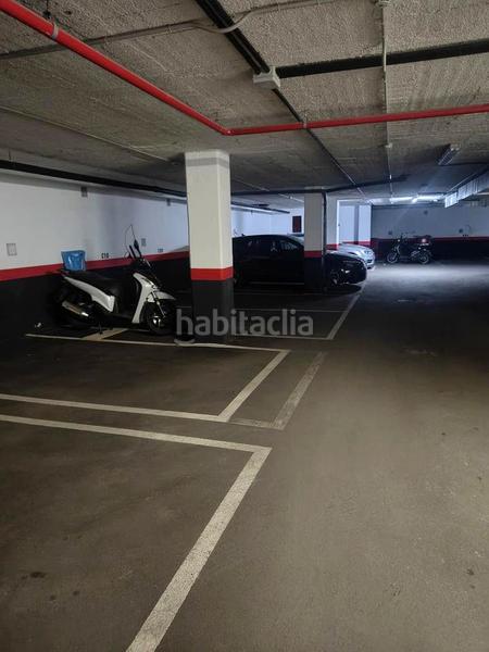 Foto 8fd60e1d-4d7b-482e-96bd-deb4a7838781. Parking coche en El Viso Madrid