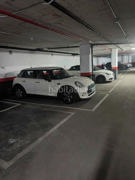 Foto e7c95668-2cb8-4bff-a530-c265cf62233d. Parking coche en El Viso Madrid