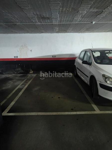 Foto f5e82837-d872-4d08-a055-7636066734c1. Parking coche en El Viso Madrid