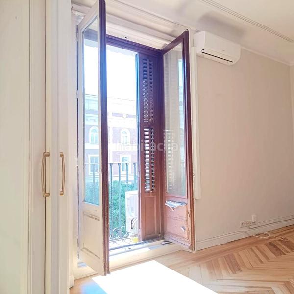 Foto 845329bf-4779-4a9d-adfb-92d9970f5e5b. Location appartement avec chauffage dans Jerónimos Madrid