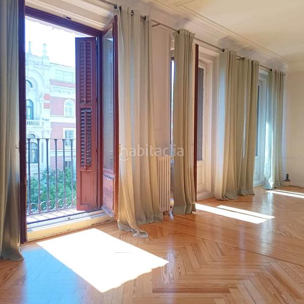 Foto 5f09afe1-1241-4148-90ba-1bd7e0389389. Rent flat with heating in Jerónimos Madrid