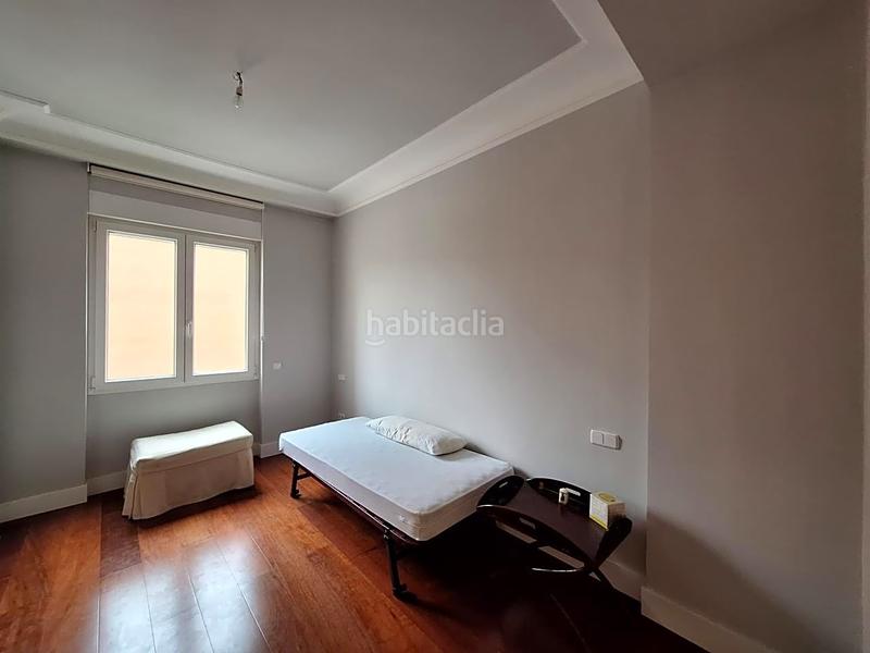 Foto 833a73aa-3b82-4d77-b5a9-bf3472707638. Miete etagenwohnung mit heizung in Jerónimos Madrid