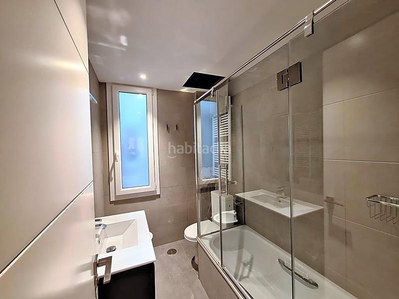 Foto a0ab2380-54f6-4f82-8879-a8be2dba4a3c. Rent flat with heating in Jerónimos Madrid