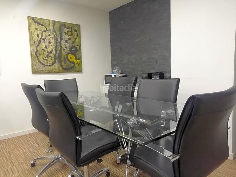 Foto b12b04ed-c0b2-464c-9858-4e11a431f166. Rent office space with heating parking in Nueva España Madrid