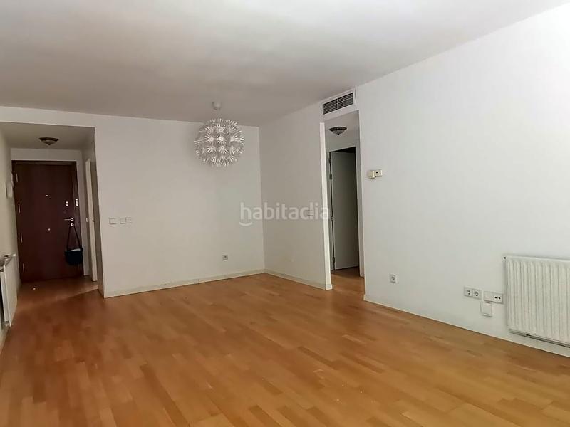 Foto 8182aefc-edd0-454a-a351-e9586d156be9. Rent flat with heating parking in Fuente del Berro Madrid