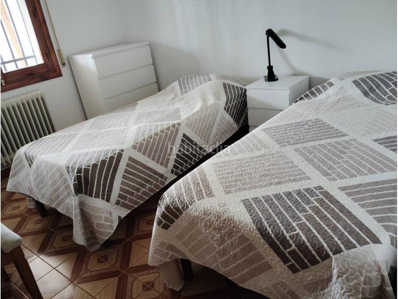 Foto 154f29a2-23d4-45c2-9d7b-f23474854ef1. Chalet  unifamiliar en venta en Carriches