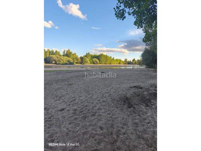 Foto f4663336-4a8f-41be-a027-ecadf2a08d6f. Xalet amb calefacció aparcament piscina a Escalona