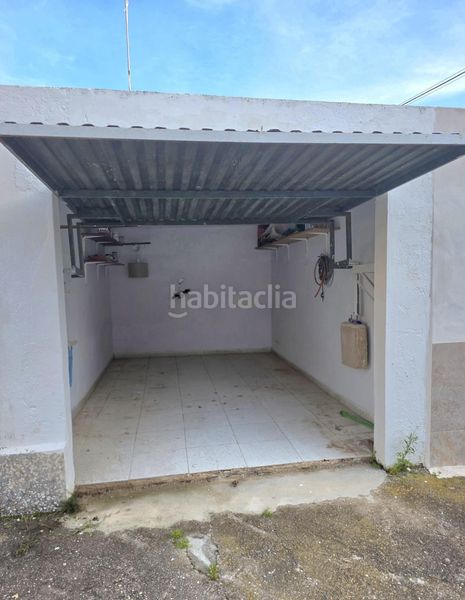 Foto 464ff5a4-d001-44bf-aeaf-0fbb1724f0fe. Aparcament cotxe a Los Urrutias Cartagena