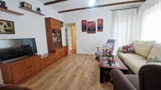 Miete Etagenwohnung  Pintor balaca