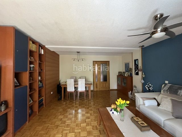 Foto e23f081d-3df4-4978-b3aa-32a605d65d7a. Piso en Santa Eugenia Madrid