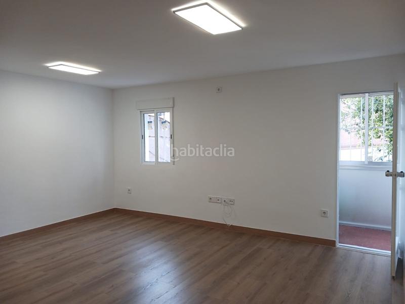 Foto 4c3d14a3-f802-45b9-8dcb-c2252c35d9ec. Alquiler piso en Portazgo Madrid