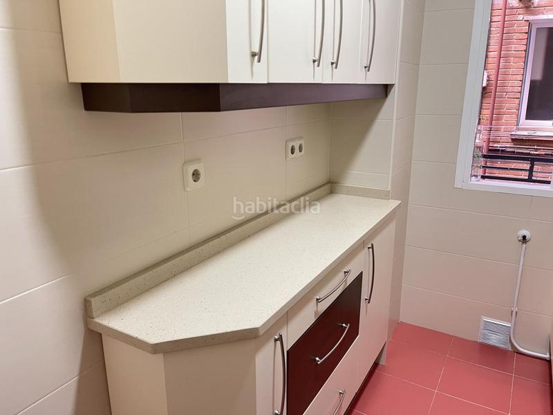 Foto 821ab8f7-6349-4d32-b78b-9e71a2e37ea0. Appartement avec chauffage dans Portazgo Madrid