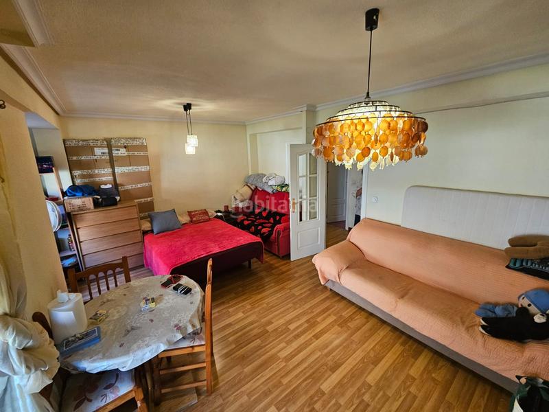 Foto a89de522-2a05-434d-a239-89bd81f7c0bd. Etagenwohnung mit heizung in Portazgo Madrid