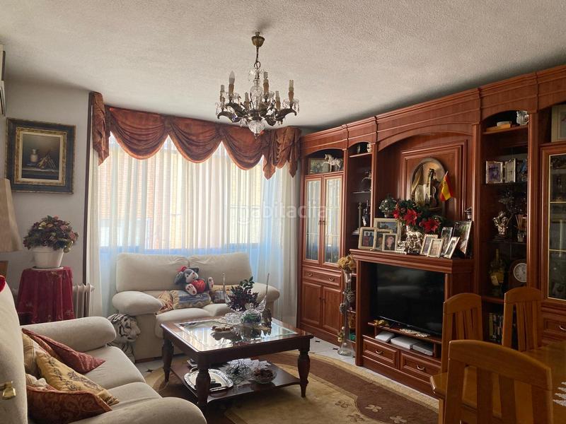 Foto db6ea08e-b1e4-4b0c-854a-938da05e7534. Piso en Numancia Madrid