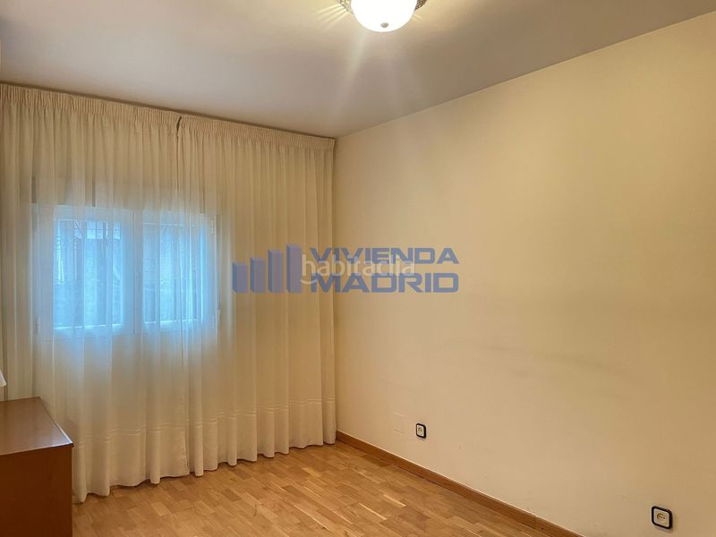 Foto 0ad153bc-543a-4de1-ba13-245cb5ae02a0. Flat with heating in Portazgo Madrid